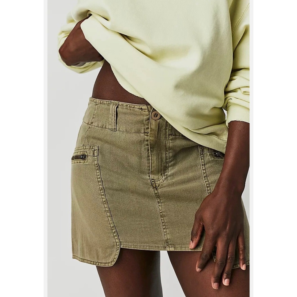 Free People Nevada Olive Utility Cargo Linen Blend Mini Skirt Size 6 Pockets